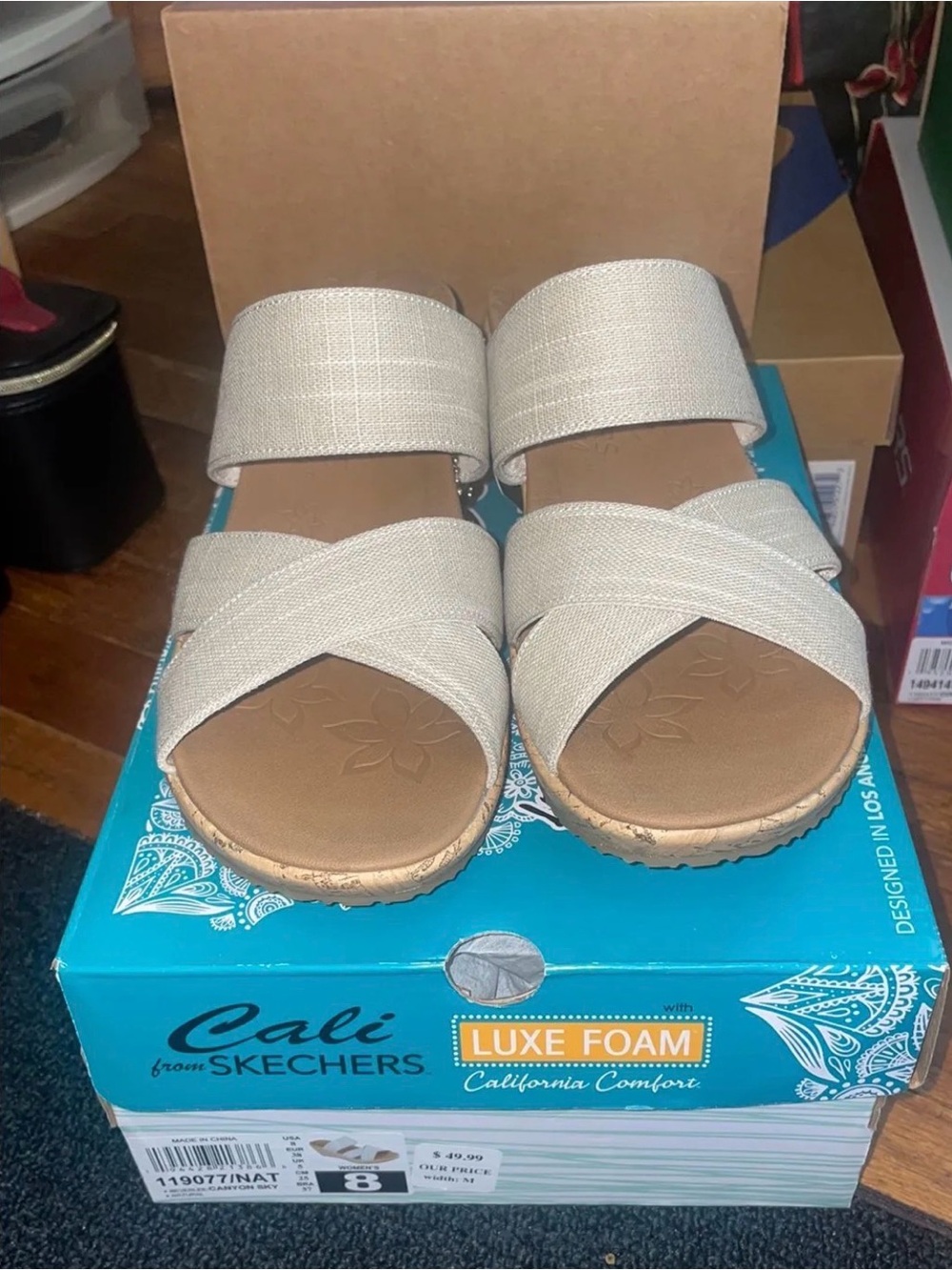 Skechers Beige Elastic Crisscross Slide Sandals sz 8 new in box